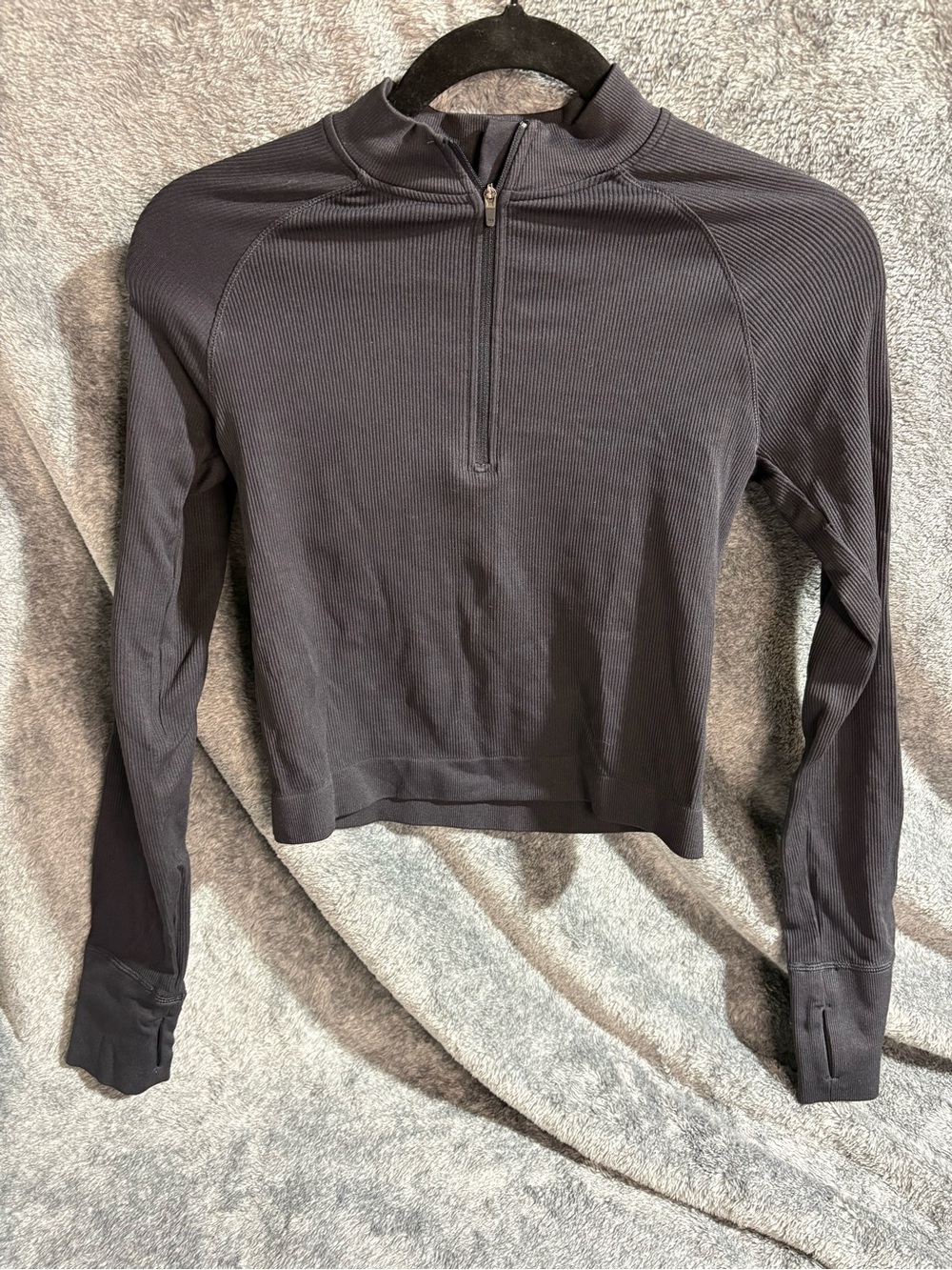DSG Women’s Black Ribbed Cropped Half-Zip Long Sleeve Top